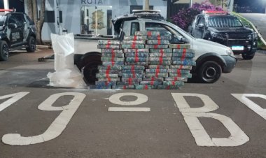 Pó branco e Maconha são apreendidos e elemento preso na região