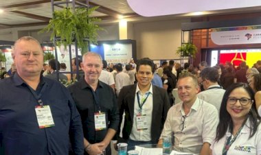 Representantes do poder público rondonense participam da Caravana Federativa do Paraná em Foz do Iguaçu