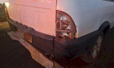 Veículo bate na traseira  de utilitário em Nova Santa Rosa e foge do local do acidente