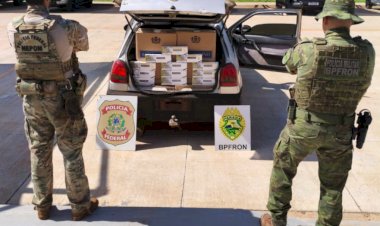 BPFRON e Polícia Federal apreendem veículo com cigarros contrabandeados na BR-272, em Guaíra