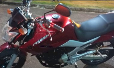 Queda de motocicleta deixa duas pessoas feridas na PR-239 em Quatro Pontes