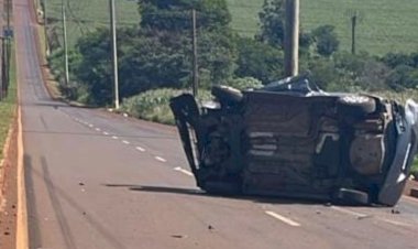 Capotamento  na 182 a pouco e mobiliza socorro e deixa  pelo menos um ferido em Palotina