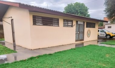 Morador é agredido por três homens dentro de residência em Pato Bragado