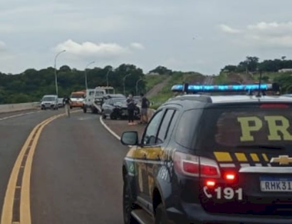 Colisão frontal deixa cinco feridos na BR-277, em Foz do Iguaçu