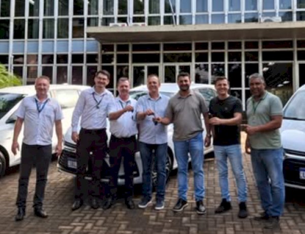 Prefeitura de Marechal Rondon recebe três novos veículos para a Saúde