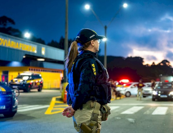 PRF intensifica fiscalização nas rodovias do Paraná durante feriado de Tiradentes