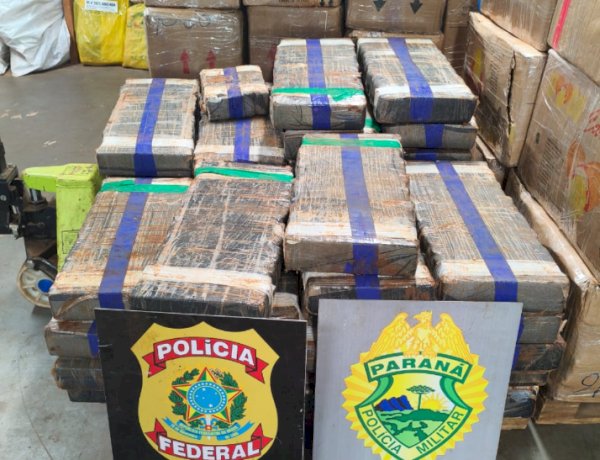 BPFRON e Polícia Federal apreendem mais de 420 kg de maconha em Santa Helena