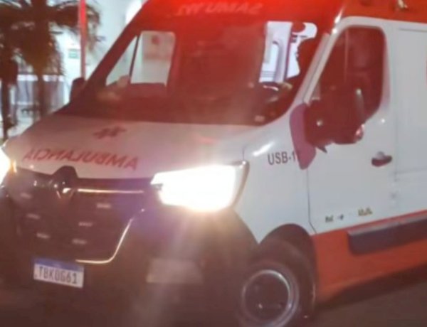 Acidente deixa jovem casal ferido; mulher de 20 anos  teve  fratura exposta e foi transferida par Toledo