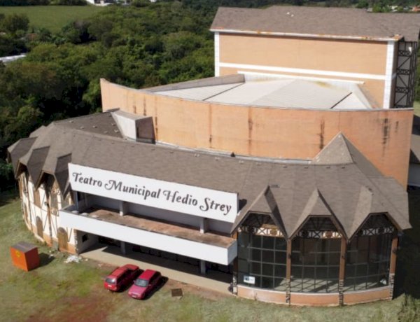 Obras para conclusão do Teatro Municipal Hedio Strey serão iniciadas em Marechal Rondon