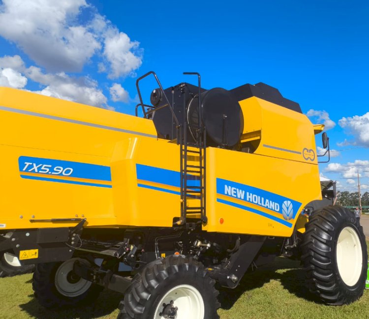 Equagril New Holland destaca tecnologia de ponta no segundo dia do Agroshow Copagril 2026