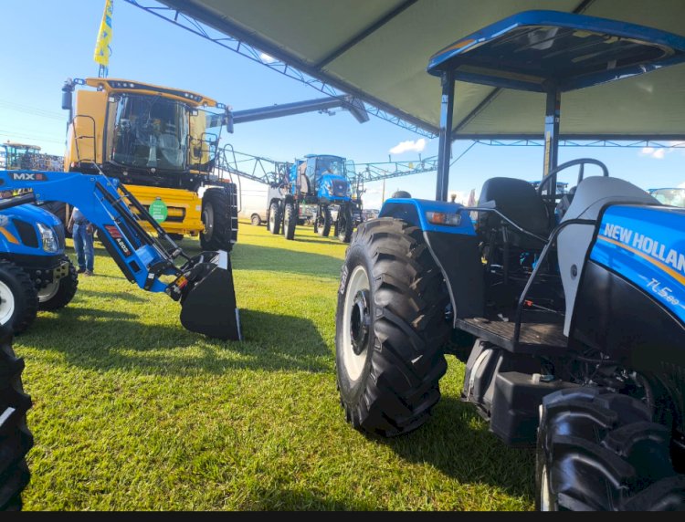 Equagril New Holland destaca tecnologia de ponta no segundo dia do Agroshow Copagril 2026