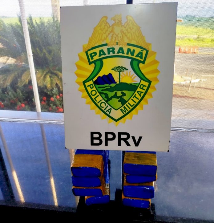 Colisão na PR-182 termina com apreensão de maconha e fuga de condutor em Francisco Alves