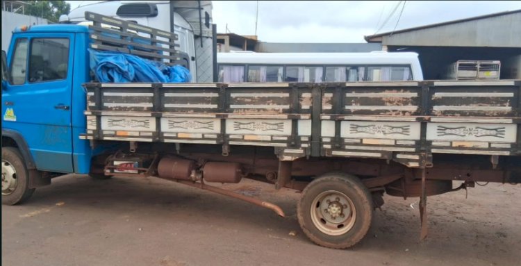 Caminhão placas LXEV4E33  é furtado durante a madrugada em Cafelândia