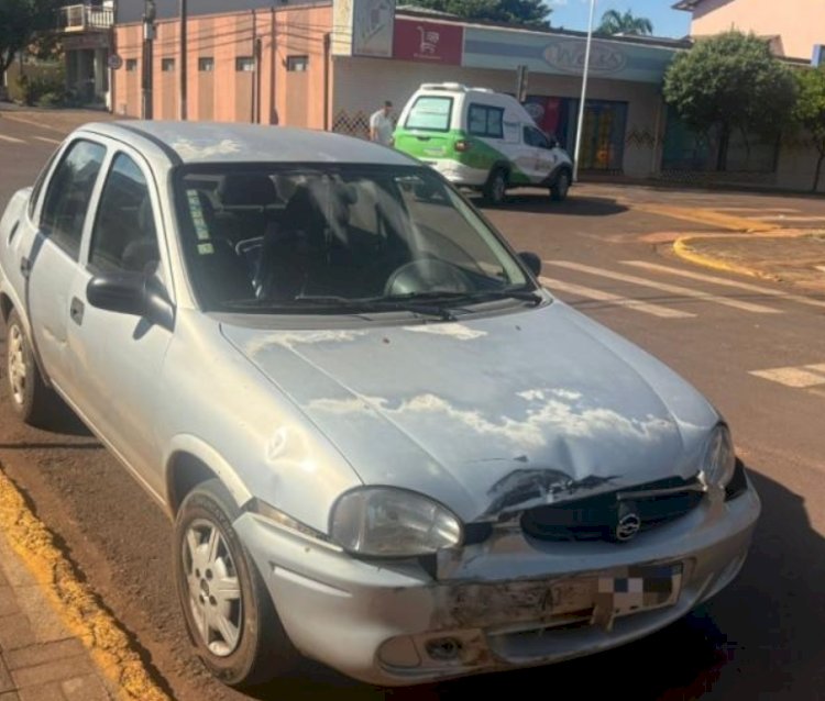 Ambulância de Mercedes se envolve em acidente no centro da cidade