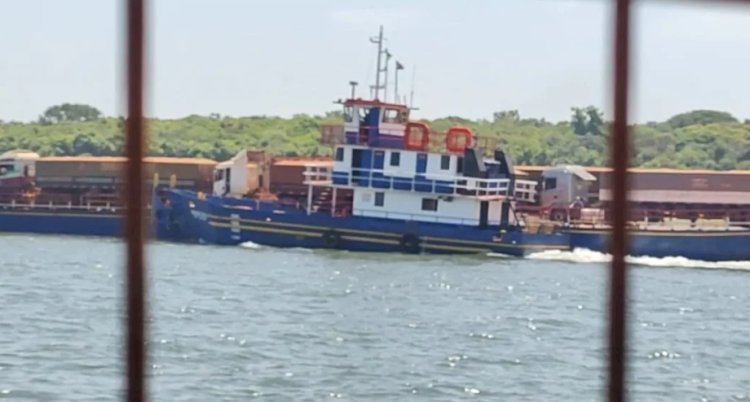 Empresa paraguaia constrói balsa gigante para transporte de até 30 caminhões no Porto Índio