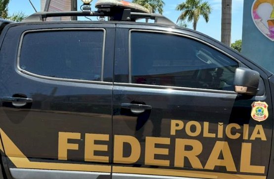 Polícia Federal deflagra operação nacional contra crimes de abuso infantil; homem é preso na região