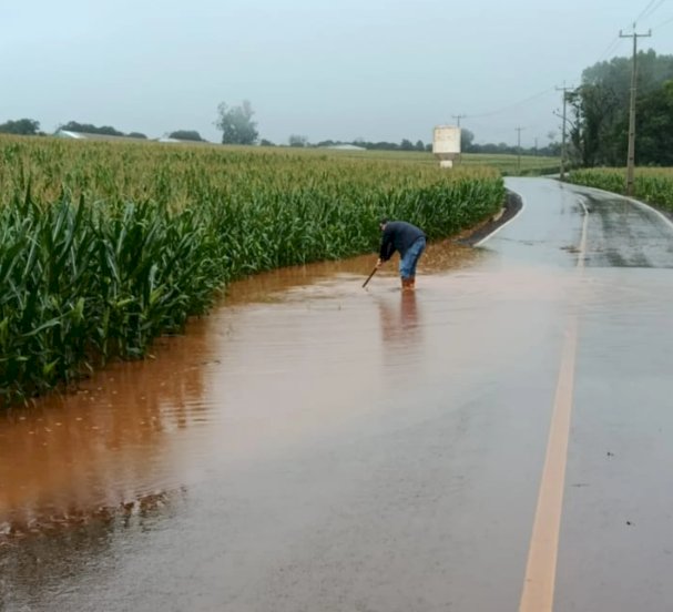 Volumes de chuva superam 200 mm  em Marechal Rondon no Oeste do Paraná  e contradizem  fake news