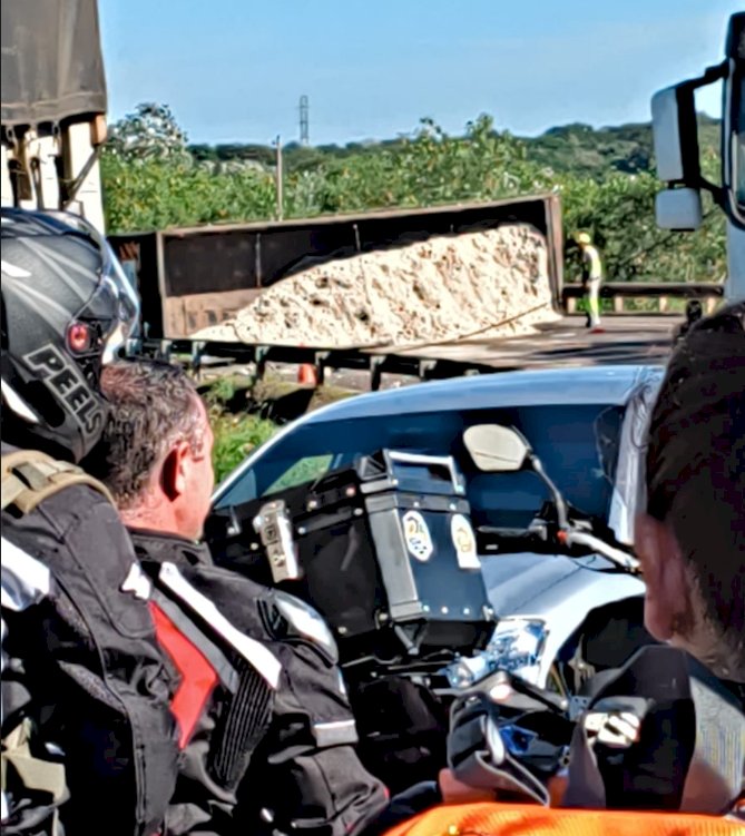 Segundo acidente é registrado próximo à Ponte Ayrton Senna  nesta manhã (1º) e causou interdição total na rodovia
