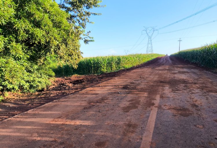 Obra de asfalto avança no distrito de Novo Três Passos e deve ligar Marechal Rondon a Nova Santa Rosa