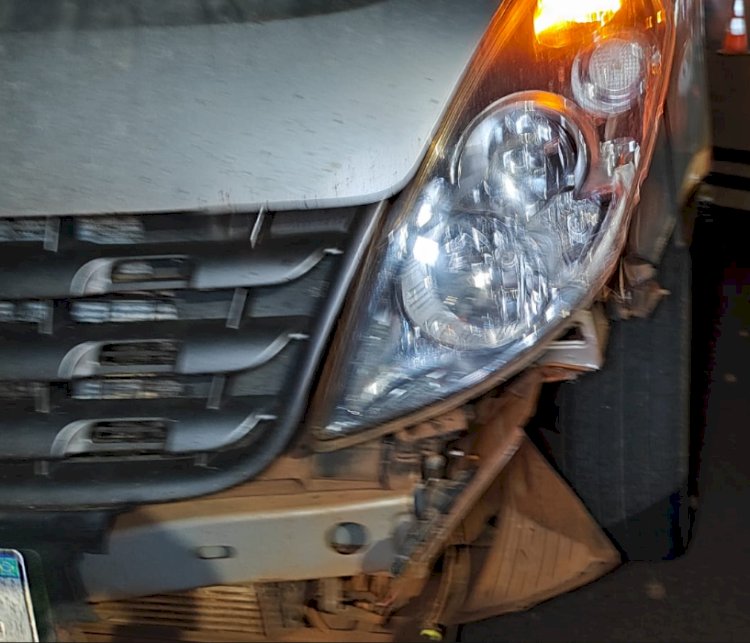 Acidente entre van e Hyundai Tucson é registrado em cruzamento de Nova Santa Rosa