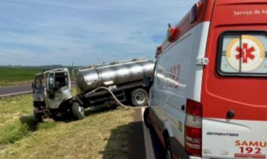 Mais uma acidente na região: Jovem é ejetada de caminhão em acidente na BR-163