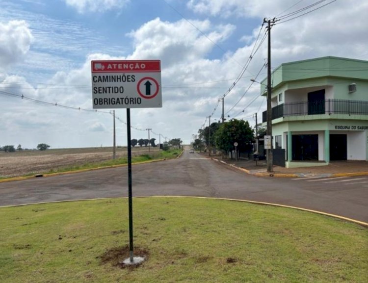 Mercedes cria rota alternativa para caminhões após o fechamento do acesso da BR-163 pela Colina