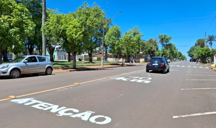 Prefeitura reforça sinalização no cruzamento das ruas Mem de Sá com a Paraná