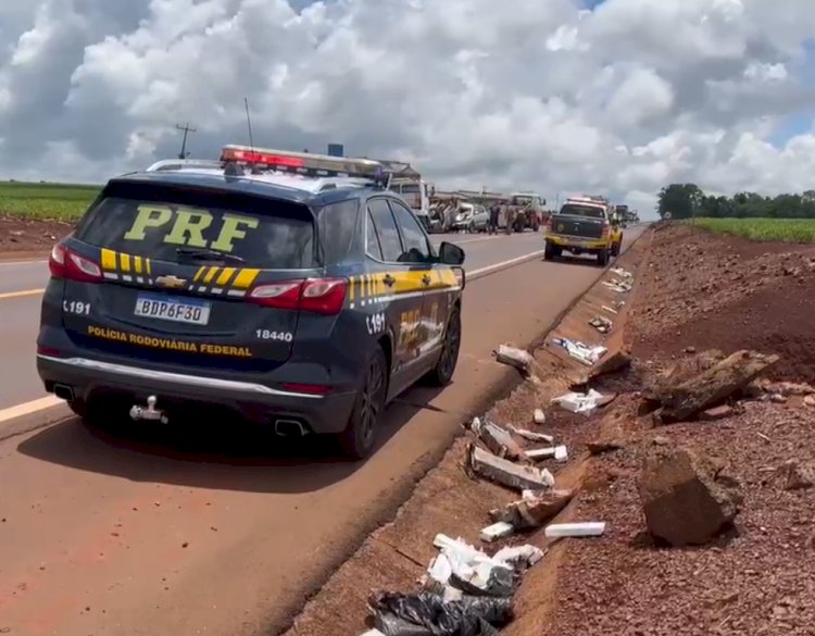 Traficantes que capotaram carro  ao  fugir da polícia, foram levados ao hospital Bom Jesus em Toledo