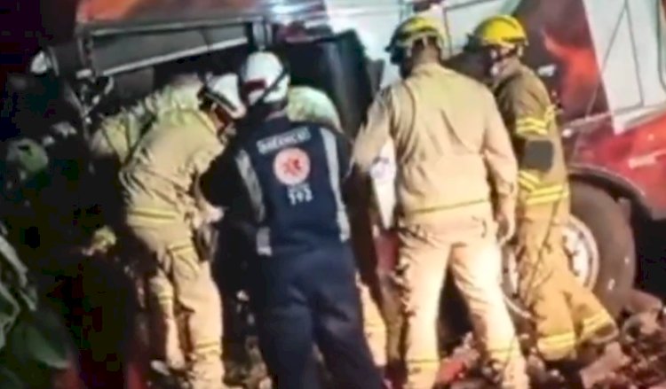 Grave acidente  com ônibus de Banda de Santa Catarina  deixa um morto e vários feridos em Pato Branco