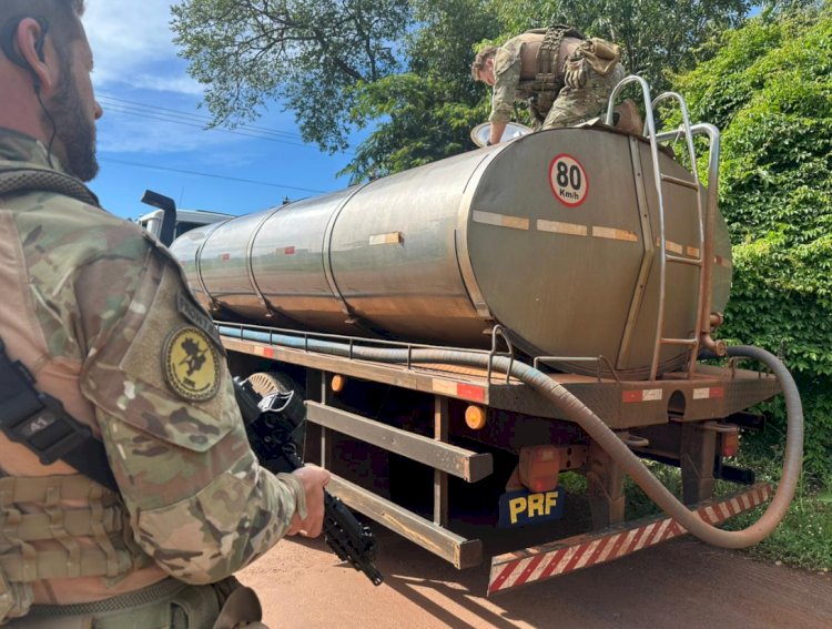 PRF apreende caminhão de leite com 4 toneladas de agrotóxicos contrabandeados em Toledo