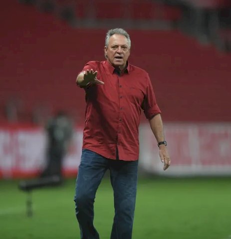 Internacional anuncia retorno de Abel Braga após demissão de Ramón Díaz