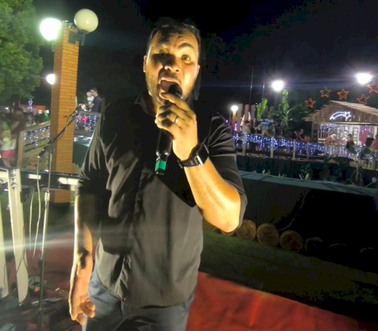 Emoção e encantamento marcaram a noite de domingo (30) no Natal da Família de Nova Santa Rosa