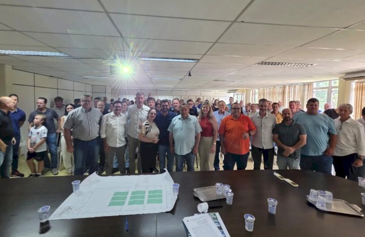Deputado Hussein Bakri participa de coletiva de imprensa em Marechal Cândido Rondon  Subtítulo