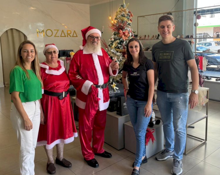 Papai Noel visita o comércio de Nova Santa Rosa e leva o espírito natalino às empresas