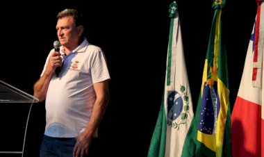 Semana da Pátria começa em Nova Santa Rosa com momento cívico no Teatro Gustavo Fischer